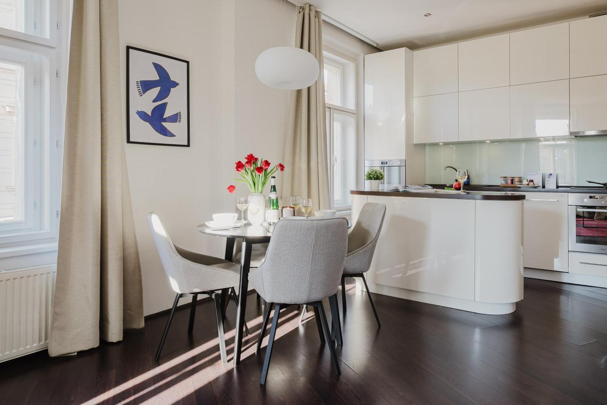 Prague Days - Stylish Apartment - Netflix - Hip District Екстер'єр фото