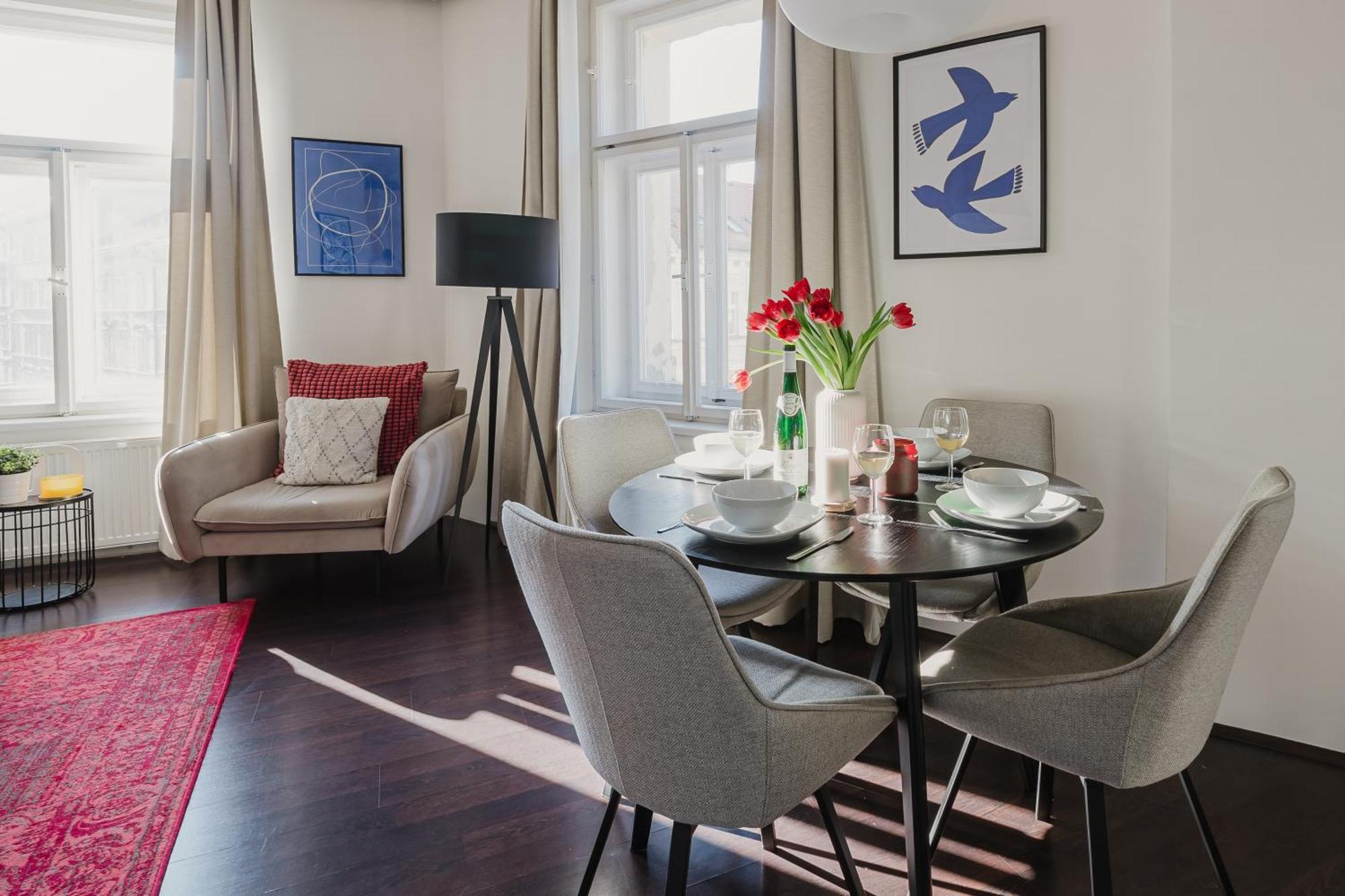 Prague Days - Stylish Apartment - Netflix - Hip District Екстер'єр фото