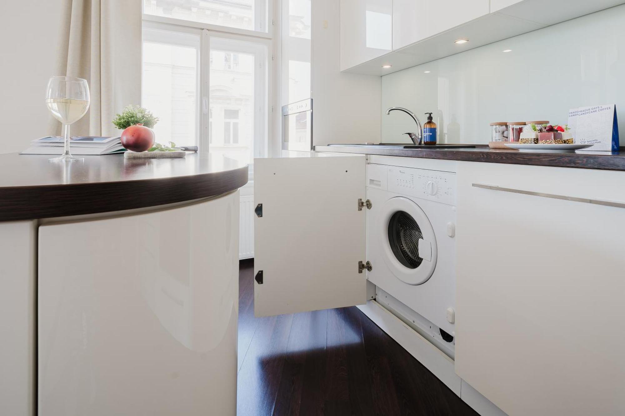 Prague Days - Stylish Apartment - Netflix - Hip District Екстер'єр фото
